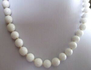�y���������z�A�N�Z�T���[�@�l�b�N���X�{�[�r���e�[�W�R���A�[�h�J�b�v��beau bijou vintage collier de perles porcelaine blanche spares par noeud 700