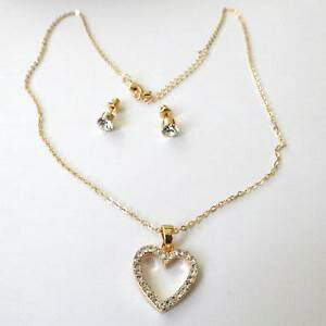 【送料無料】アクセサリー ネックレスゴールドクオーレビアンキparure donna colore oro collana cuore e orecchini con zirconi bianchi 55 zz
