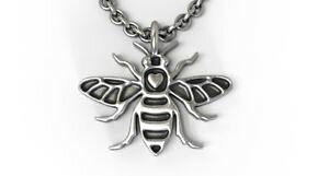 �y���������z�A�N�Z�T���[�@�l�b�N���X�}���`�F�X�^�[�y���_���g�`�F�[���W���G���[�X�^�[�����O�V���o�[manchester abeja joyera colgante plata esterlina 925 con cadena