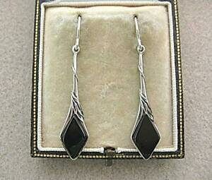 yzANZT[@lbNXA[fREBbgr[WFbgVo[COCXs[Vfemenino deco inspirado genuino angular whitby jet y plata pendientes