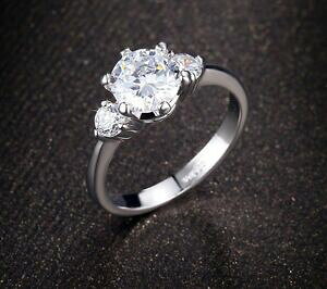 �y���������z�A�N�Z�T���[�@�l�b�N���X�z���C�g�S�[���h�����O�R�~�b�g�����g�N���X�^��lujo anillo mujer oro blanco chapado plata cristal de compromiso regalo presente