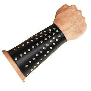 �y���������z�A�N�Z�T���[�@�l�b�N���X�A�[���J�t�u���X���b�gbellavib pulsera de cuero brazo manguito con tachuelas