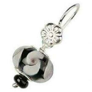 �y���������z�A�N�Z�T���[�@�l�b�N���X�K���X�C�������Otoc beadz plata de ley blanco y negro espiral cuenta de cristal pendientes