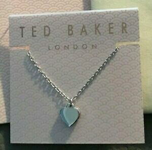 yzANZT[@lbNXebhx[J[y_glbNXVo[n[gg[ted baker hara pequeo collar colgante de corazn de plata tono