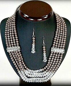 �y���������z�A�N�Z�T���[�@�l�b�N���X�u���E���k�tparure collier, boucles doreille perles de culture marron bijoux fantaisie neuf