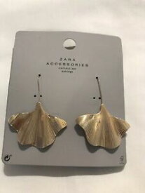 【送料無料】アクセサリー　ネックレスシートイヤリングzara pendientes de hoja de metal oro