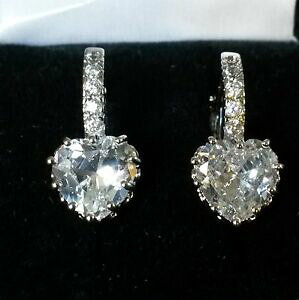 yzANZT[@lbNXvCMXzCgTt@CAn[gzCgS[hktXfh ciruela reino unido blanco zafiro corazn aro francs de oro blanco 18k gf pendientes en