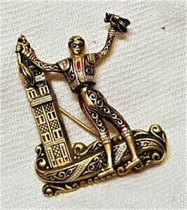 yzANZT[@lbNXcA[L[u[`ancien broche or de tolede tour corrida torero vainqueur oreille queue taureau d