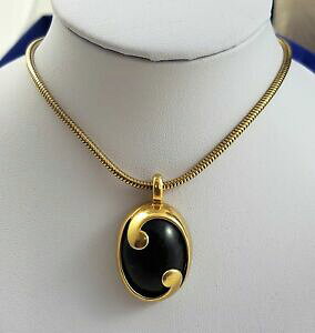 yzANZT[@lbNXre[WRA[h[m[bijou vintage collier metal dore chaine maille sepent pendentif resine noir t167