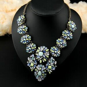 yzANZT[@lbNXRA[h[Ore[Wcollier dor gros multirang floral bleu vert pale vintage original zr 1