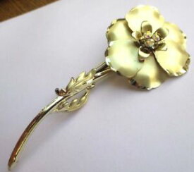 【送料無料】アクセサリー　ネックレスグランデブローチヴィンテージrare trs grande broche bijou vintage fleur couleur or pale poli cristaux 3127