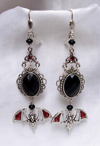 yzANZT[@lbNXK[lbgSVbNO^ v ^ pendiente * bat * garnet * ohrhnger * pagan * wicca * negro * plata * gothic * lang ^ v ^