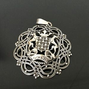 �y���������z�A�N�Z�T���[�@�l�b�N���X�y���_���gpendentif ancien en mtal argent hermine bretagne couronne pendant
