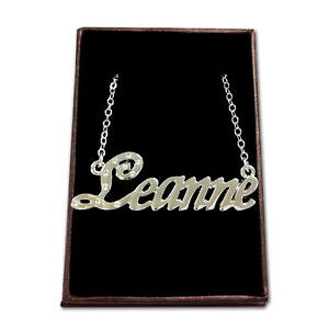 yzANZT[@lbNXVo[zCgS[hlbNXfUCi[oro blanco plateado collar de nombreleanneidea del regalo para ellaboda de diseador