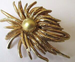 yzANZT[@lbNX@re[Wancienne broche beau bijou vintage couleur or dcor fleur perle dore 459