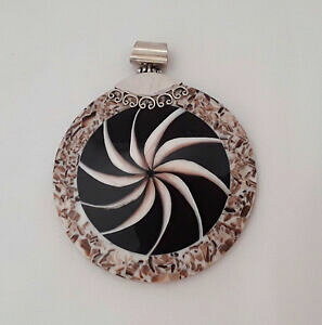 �y���������z�A�N�Z�T���[�@�l�b�N���X�@�N���G�C�V�����A���W�F���gagnes creations important pendentif medaillon en argent 925