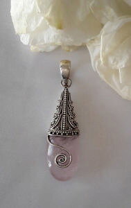 yzANZT[@lbNX@NGCVAWFgIk[Yagnes creations pendentif feminin goutte en argent 925 orne quartz rose