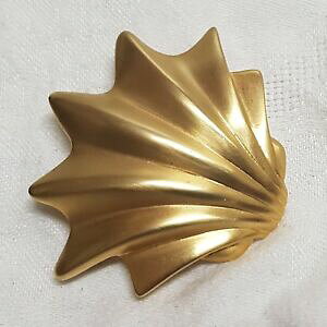 �y���������z�A�N�Z�T���[�@�l�b�N���X�@bijou vintage broche forme coquillage sign les bernard inc couleur or mat t3