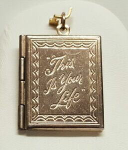 yzANZT[@lbNX@hAancien bijou pendentif livre cassolette porte photo mtal dor grav t
