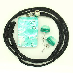 yzANZT[@lbNX@mxl`AKXy_g[uZbgCOacqua e argento murano vetro veneziana ciondolo e orecchini a lobo set