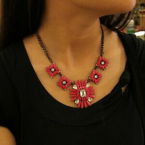 yzANZT[@lbNX@lbNXtBI[sAbc@A[fRsNIWi_collana fiore piazza art deco rosa acceso moderno originale sera matrimonio srk