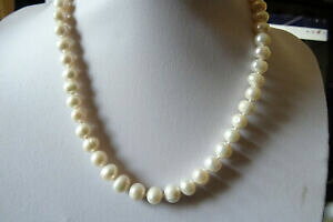 �y���������z�A�N�Z�T���[�@�l�b�N���X�@�R���A�[�r���e�[�W�h�Z�~�o���b�Ncollier vintage de perles de culture semi baroque