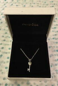 �y���������z�A�N�Z�T���[�@�l�b�N���X�@���[�K���V���o�[�l�b�N���X�y���_���g�X�^�[�����O�V���o�[�I���W�i���{�b�N�X�L�[silver regal collana con pendente chiave in confezione regalo originale in argento