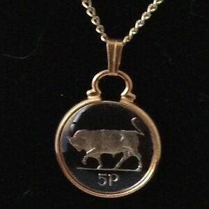 yzANZT[@lbNX@AChGiRCy_g1993 smaltato irlandese 5p moneta ciondolo nerooro 26th compleannoanniversario