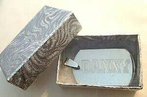 �y���������z�A�N�Z�T���[�@�l�b�N���X�@�J�X�^���y���_���g�^�O���b�Z�[�Wincisa personalizzata nome ciondolo dog tag su cauzione scegliere qualsiasi nome o messaggio