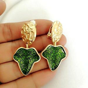 �y���������z�A�N�Z�T���[�@�l�b�N���X�@�y���_���g�S�[���f���V�[�g�G�i�������g���C�������O�N���b�vorecchini clip on dorato pendente foglio smalto verde incisione retr j9