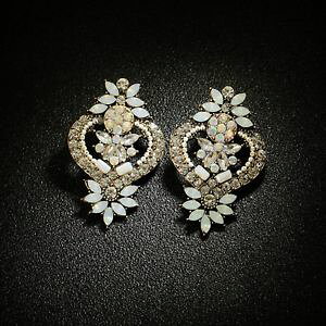 【送料無料】アクセサリー ネックレス ピンフライドポテトミニパールホワイトイヤリングorecchini a perno dorato grandi patatine fritte floreale mini perla bianco