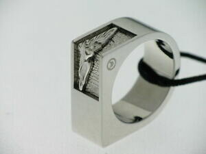 yzANZT[@lbNX@ZN^[ANCO}XeXX`[~Xsector anello uomo acciaio lucido con aquila referenza 0j11a mis21