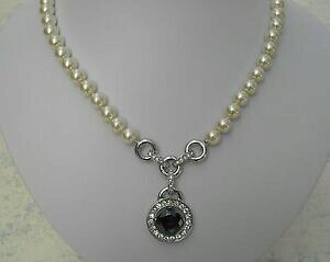 【送料無料】アクセサリー ネックレス ヘマタイトチェーンcatena di perlebiancocon bianco cristallo e ematite 42 cm di lunghezzanuovo