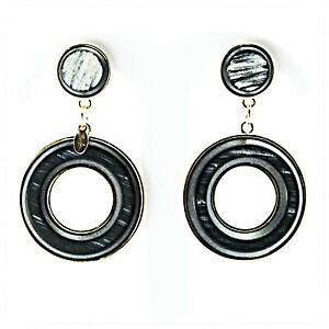 yzANZT[@lbNX@gXJ[iCOOsusodini orecchino a perno con anello in resina striata nera donna