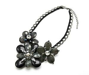 �y���������z�A�N�Z�T���[�@�l�b�N���X�@�R���A���[�h�t�@���m���[��cc692 * collier plastron maillons mtal fleurs perles rsine mode femme noir