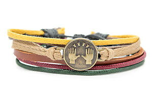 �y���������z�A�N�Z�T���[�@�l�b�N���X�@�J�temoticons bracciale person raising entrambi mani in celebrazione artigianale