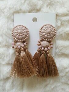 yzANZT[@lbNX@ibpU[COhamp;m color carne con nappa orecchini