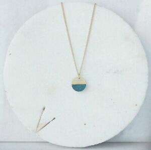 �y���������z�A�N�Z�T���[�@�l�b�N���X�@�S�[���h�O���[���y���_���gnuovo isa in ottone color foglia di t oro e verde mare ciondolo minimo da promisespromise