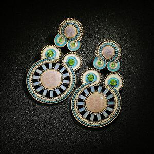 �y���������z�A�N�Z�T���[�@�l�b�N���X�@�o���b�N�x�[�W���C�������Oorecchini dorato grandi candeliere etnico porcellana beige barocco xx29