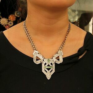 yzANZT[@lbNX@RA[A[fRNX^F[_obNcollier art deco cristal vert moderne argent retro styl original soire ll 1
