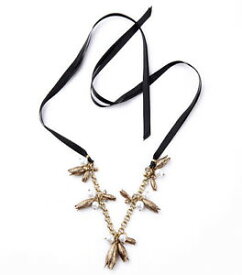 【送料無料】アクセサリー　ネックレス　コリアビーズブランオリジナルcollier dor tissu cordon bourgeon de fleur metal perle blanc original qt 1