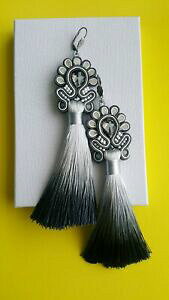 yzANZT[@lbNX@COnhChorecchini soutache fatti a mano, nappe