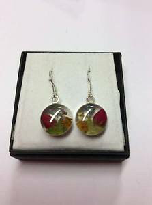 yzANZT[@lbNX@mCYoCIbgT[NhbvbgCOun gran baccano violet cerchio goccia rosebud amp; orecchini fiori misti er112sv