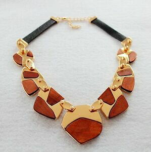 yzANZT[@lbNX@lbNX`F[uElbNcollana dorato grandi catena legno marrone gerometrique etnico ras collo zr3