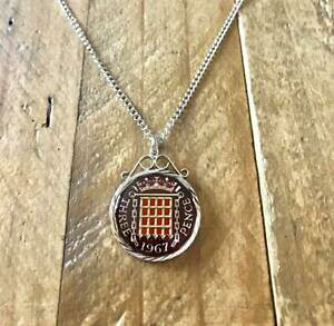 yzANZT[@lbNX@GiRCy_glbNXv[gnuova inserzionevintage 1967 smalto soldini moneta ciondolo amp; collana grande regalo di compleanno