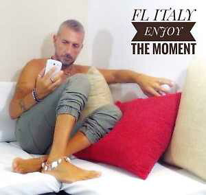 yzANZT[@lbNX@X`[uXbgVFRCC^Au[Xcavigliera bracciale acciaio con conchiglie e monete fl italy enjoy the moment