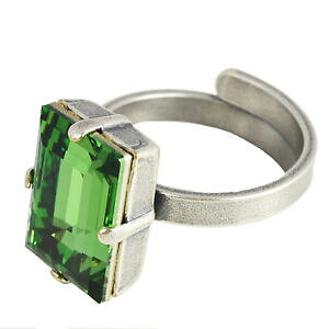 yzANZT[@lbNX@Vo[OXtXL[NX^grevenkmper anello argento cristallo swarovski rettangolo statement erinite verde