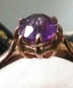 yzlbNX@S[hAWXgOHTCY9ct gold ring with purple stone amethyst 375 size p