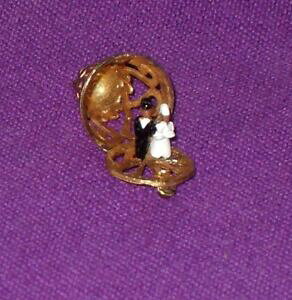 �y���������z�l�b�N���X�@���B���e�[�W�S�[���hvintage 1961 soild 9ct 375 gold bride amp; groom opening wedding bell 3d charm