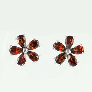 �y���������z�l�b�N���X�@�z���C�g�S�[���h�K�[�l�b�g�N���X�^�C�������O9ct white gold five stone garnet cluster earrings